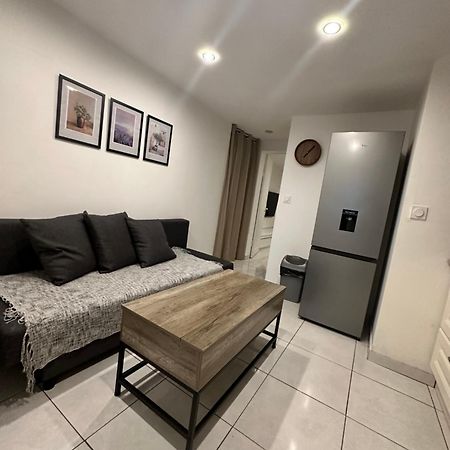 Jolie Appartement Nice Proche Mer Et Aeroport Une Chambre Plus Salon Avec Cuisine Екстер'єр фото